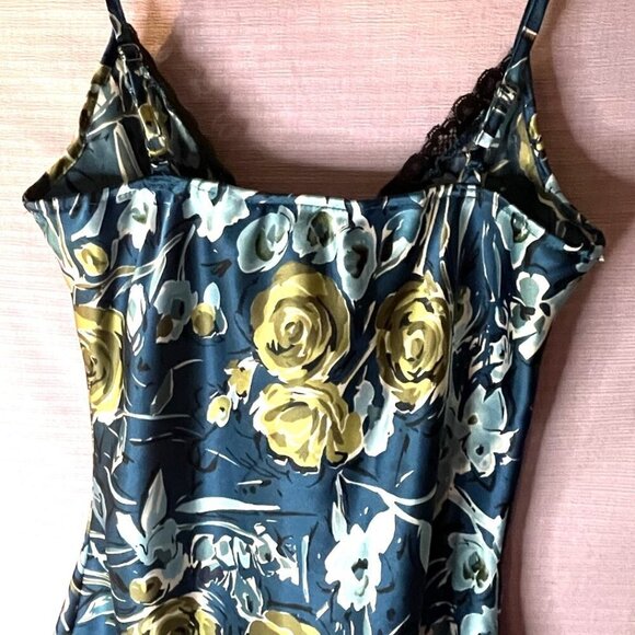 3 Shirts $25!NWOT A.BYER LACE 100% POLY DRESS SHINY ELEGANT TANK SIZE MEDIUM - Picture 6 of 8